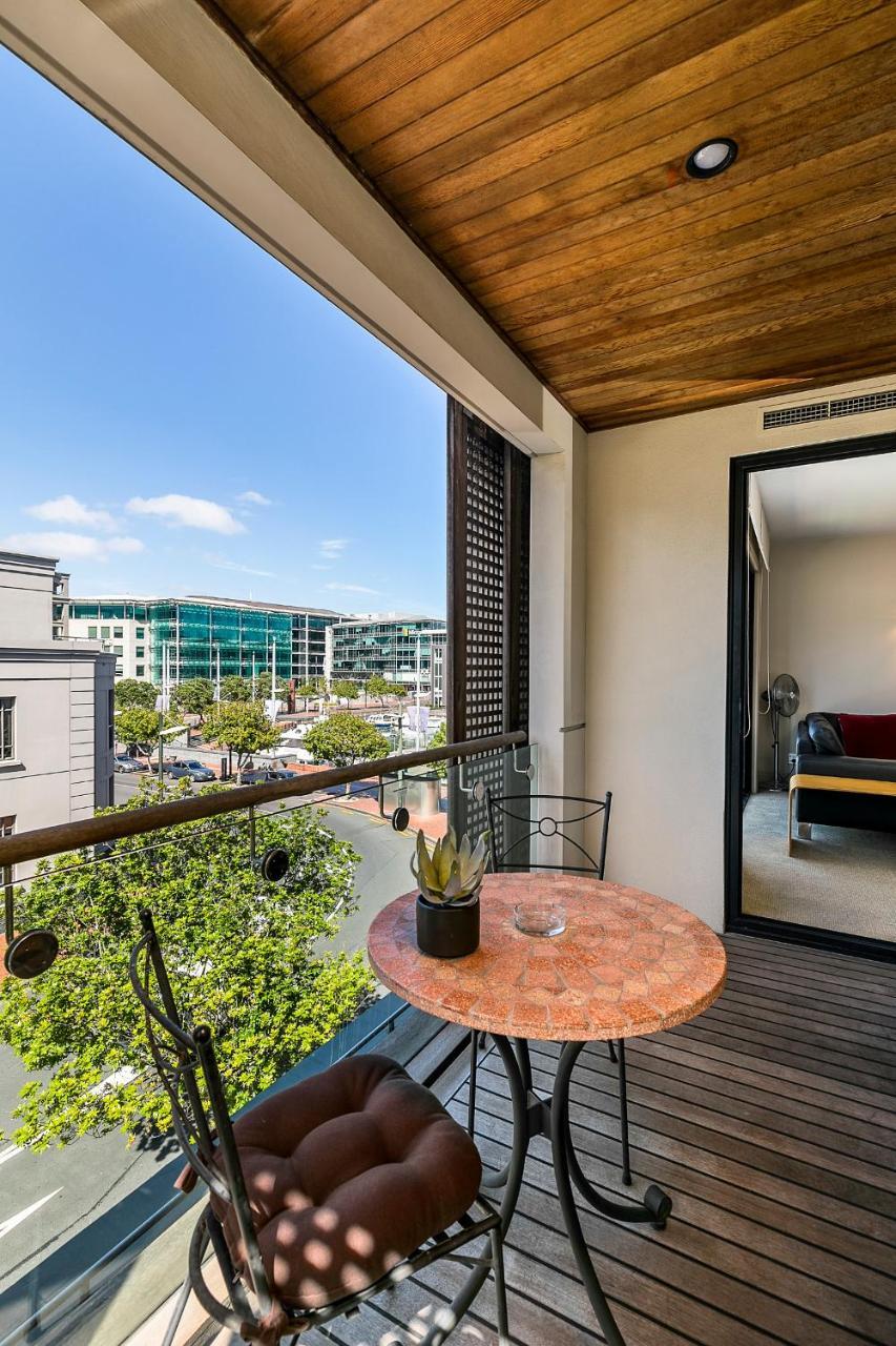 Enormous One Bedroom Beauty In Cbd! Free Parking Auckland Exterior foto